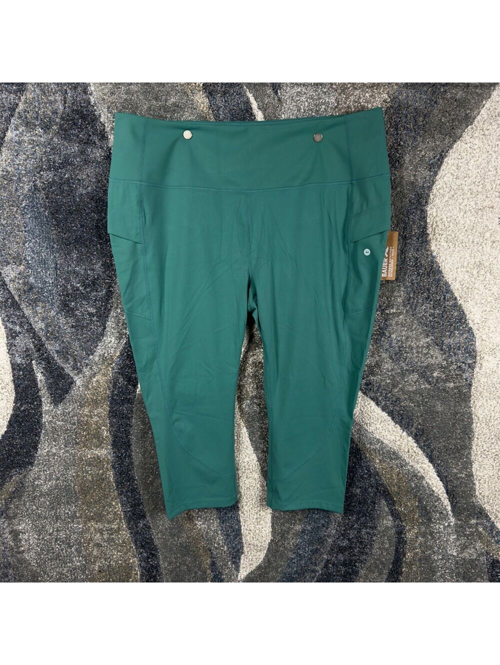 NWT Eddie Bauer Guide Trex Capris Womens 3X Green Activewear